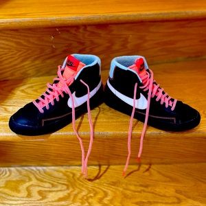 Nike Blazer Mid 77
